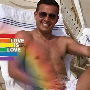 Meet your Posher, Julio